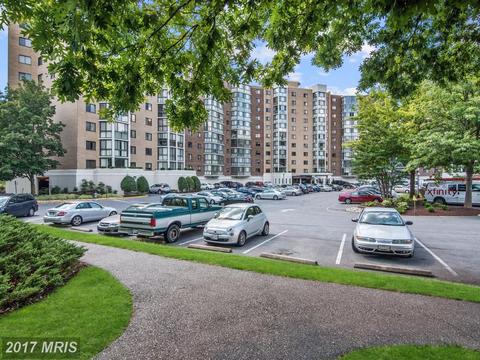 15101 Interlachen Dr #1-518