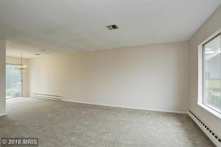 3504 Fitzhugh Ln #49-C Silver Spring, MD 20906