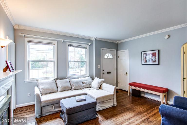 1220 Blair Mill Rd #805