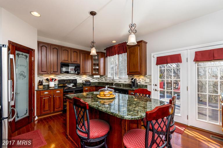 353 Spruce Pine Rd