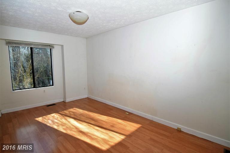 514 Greenhill Ct