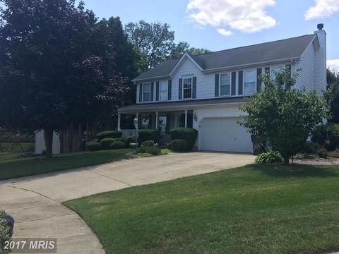 2723 Singer Woods Dr