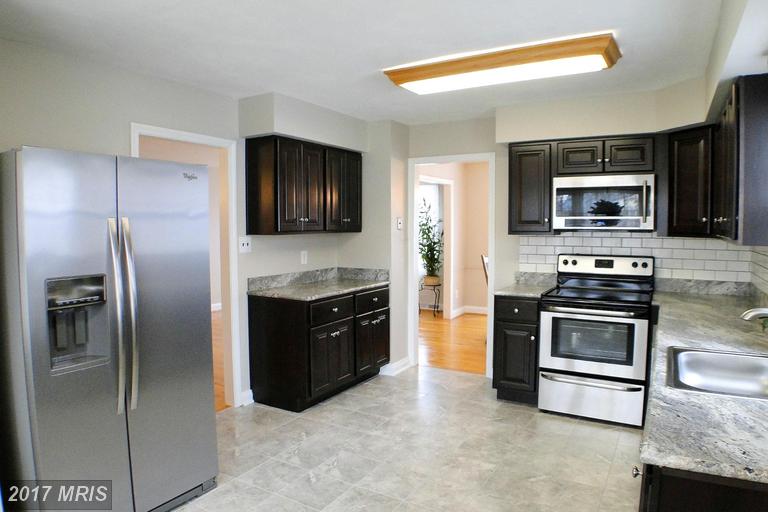 12 Silver Fox Ct