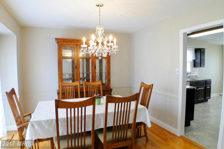 12 Silver Fox Ct