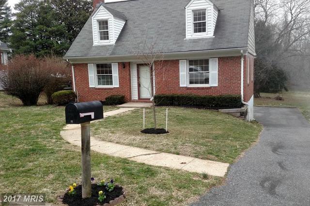 225 Dawson Dr