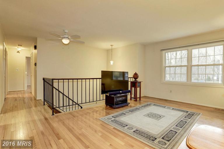 3358 Hollow Ct
