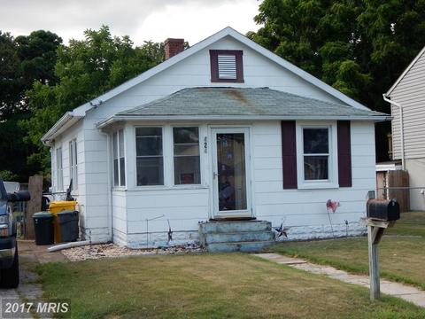 916 Langley Rd