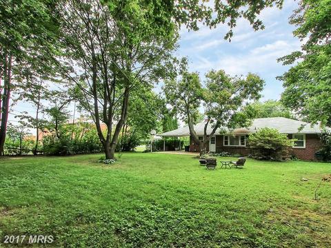 807 Trapper Ct