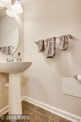 7539 Hearthside Way, Elkridge MD 21075