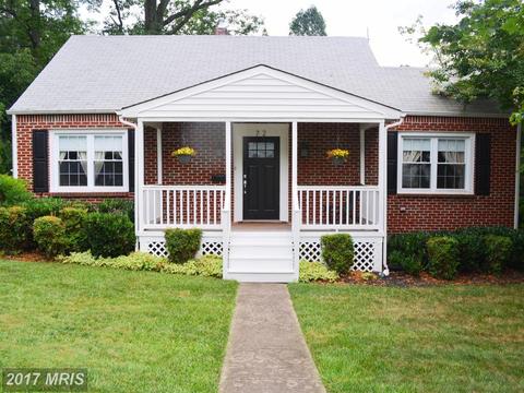 18 Northwood Dr