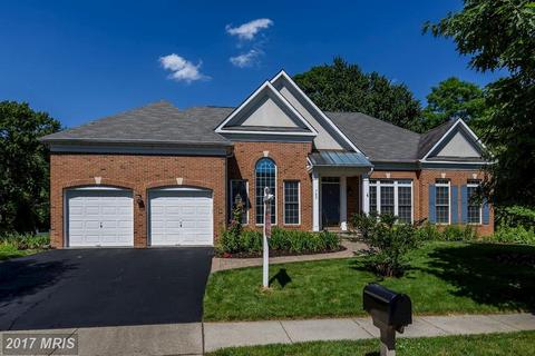 8230 Hortonia Point Dr