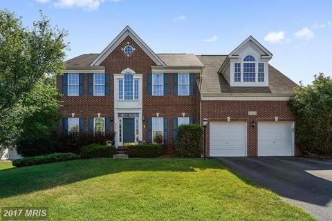 8230 Hortonia Point Dr