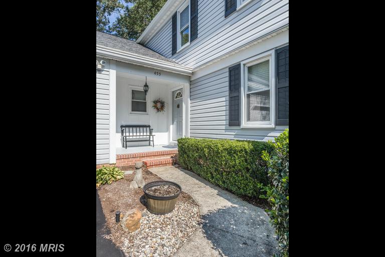 455 Old Orchard Cir
