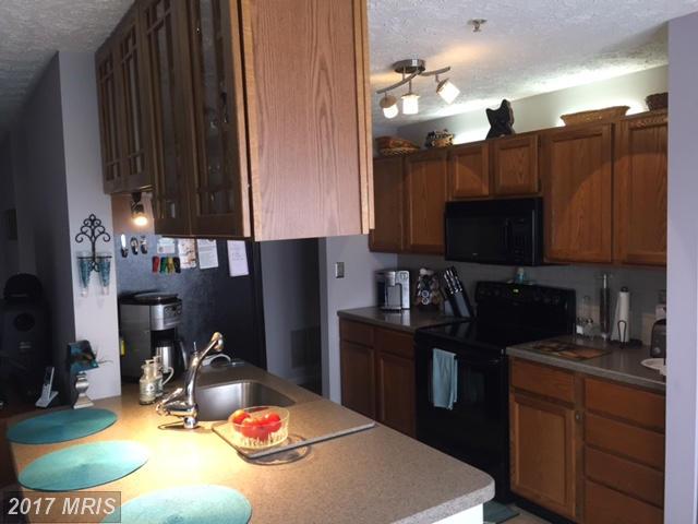 2456 Apple Blossom Ln #104