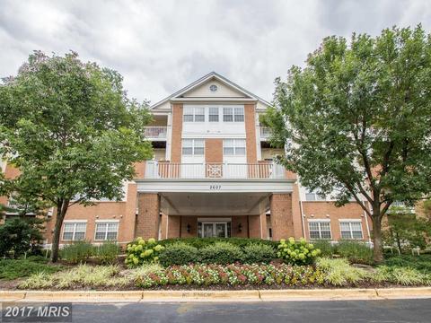 2607 Chapel Lake Dr #101