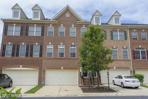 2426 Vineyard Ln