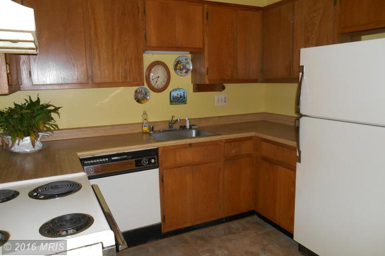 For Sale: 2325 Westport Ln Crofton, MD 21114