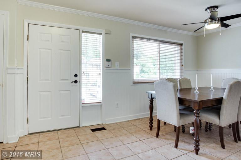 1608 New Windsor Ct
