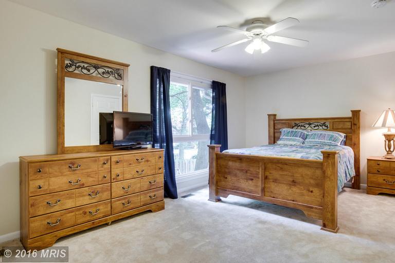 1608 New Windsor Ct