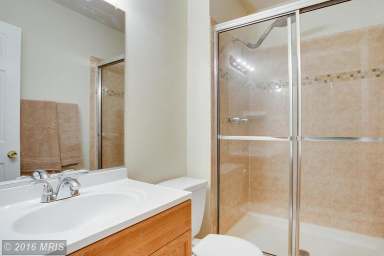 1608 New Windsor Ct