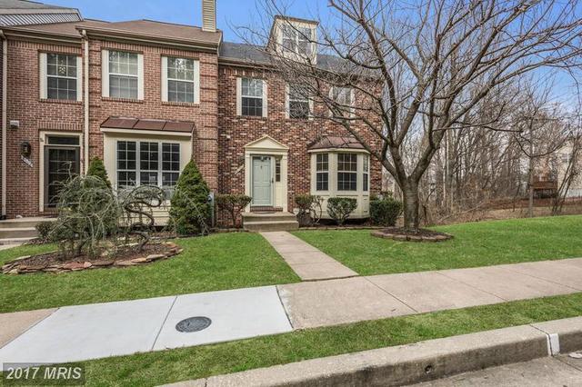106 Royalty Cir