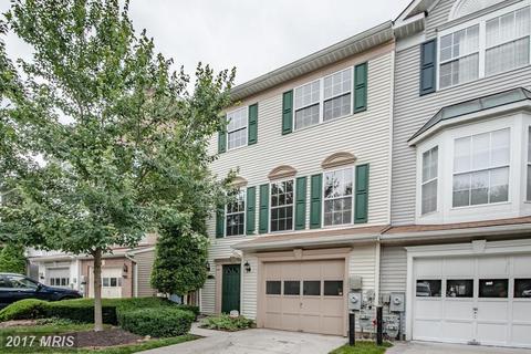 2 Mary Carroll Ct