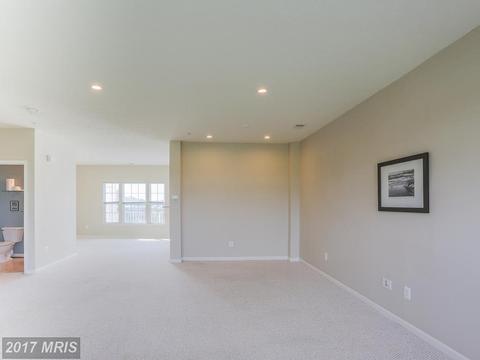 103 Highgate Ct