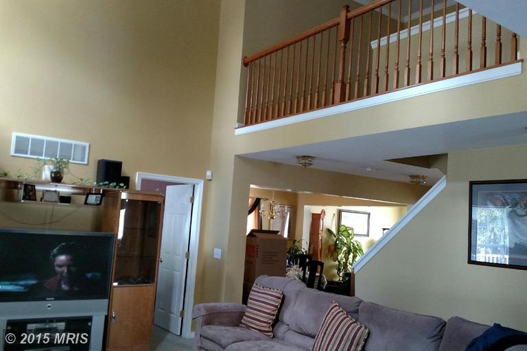 322 Sherman Bouyer Ln, Pasadena MD 21122