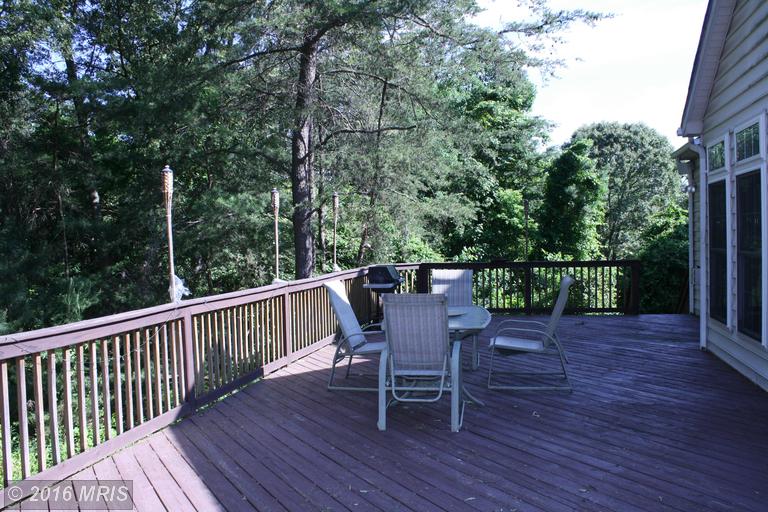 For Sale: 8 Walters Way Pasadena, MD 21122
