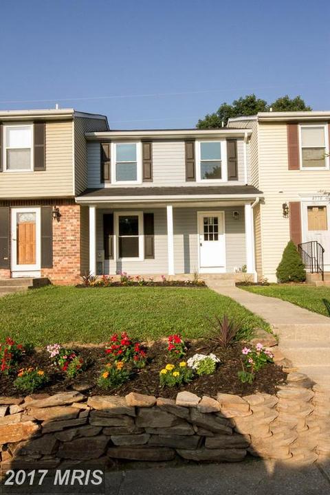 8842 Fox Cir
