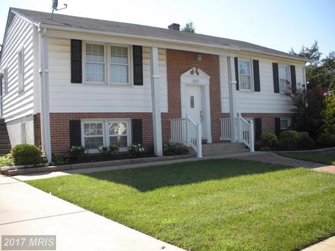 8842 Fox Cir