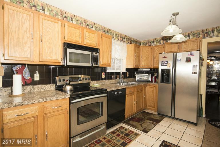 3903 Sybil Rd