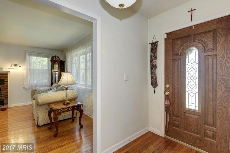 1714 Barnwood Ct