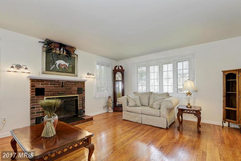 1714 Barnwood Ct