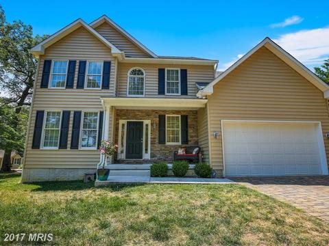 4 Saint Ives Dr