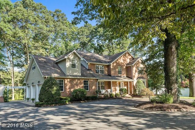 750 Oak Grove Cir