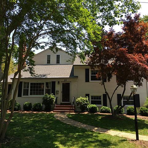 750 Oak Grove Cir