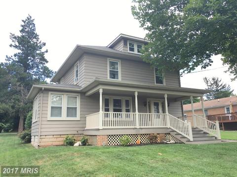 413 Hook Rd