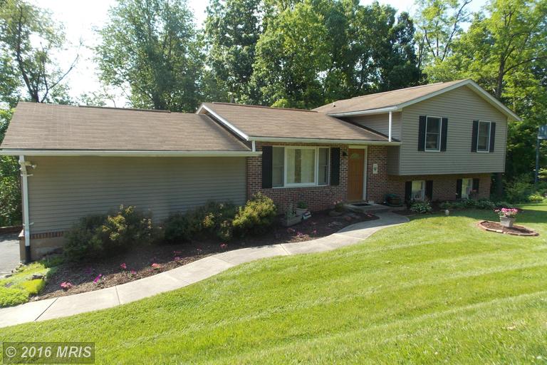 For Sale: 10 Ridge View Dr Westminster, MD 21157