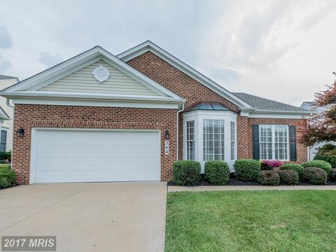 944 Litchfield Cir