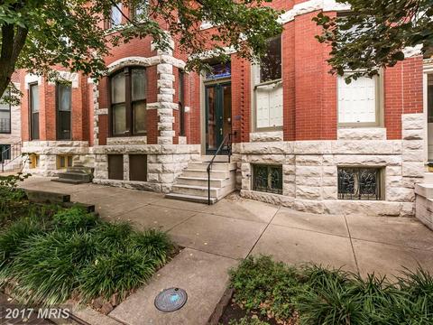 216 Laurens St