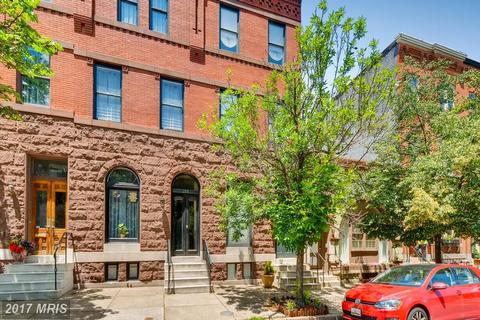 216 Laurens St