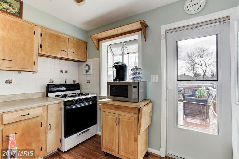 907 Coleridge Rd