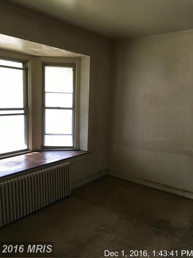 3111 Chesterfield Ave