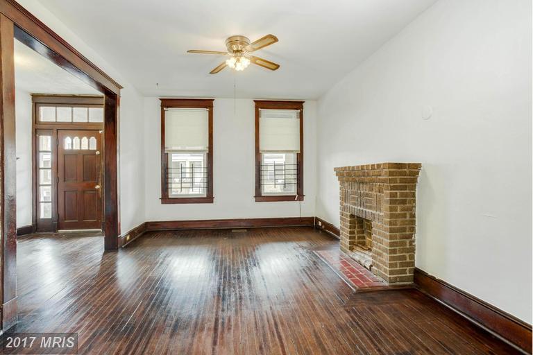 3549 Dudley Ave