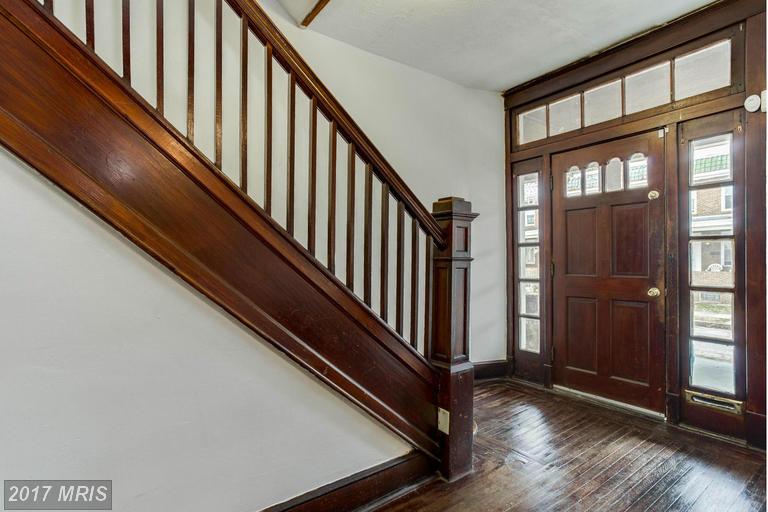 3549 Dudley Ave