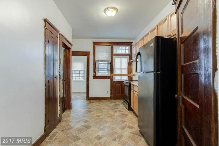 3549 Dudley Ave