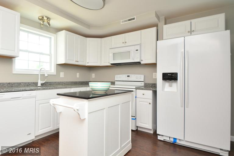 For Sale: 9201 N Point Rd Sparrows Point, MD 21219