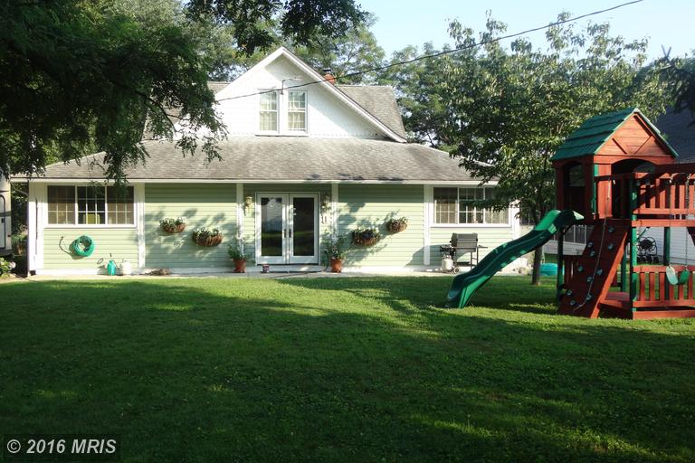 1 Kingston Cove Rd, Middle River MD 21220