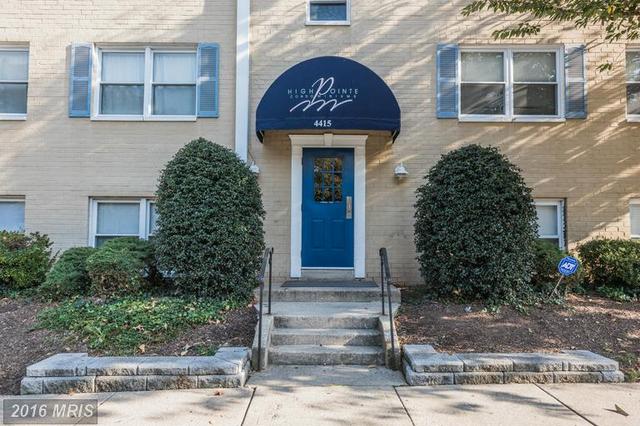 5 Runway Ct